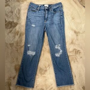 Universal Thread Light Blue Distressed Cropped Jeans